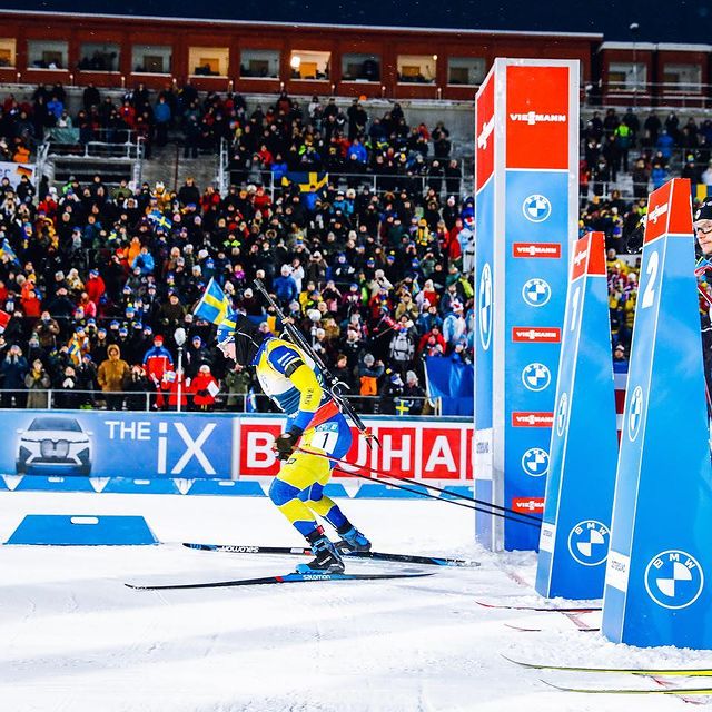 SAMUELSSON Sebastian, Mäktigt att få
tävla på
hemmaplan!! Tack
alla som varit
på plats 🙏🏻👏🏻 Nu
vidare till
Hochfilzen 🇦🇹
Foto:
@nordicfocus