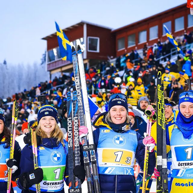 BRORSSON Mona, Så häftigt att
få kliva upp på
pallen!🥉
Även om det inte
var min bästa
prestation är
det alltid
roligt att tävla
med det här
laget. Så
tacksam för
fantastiska
lagkompisar! Och
tack Östersund
för fantastiska
tävlingar och
underbar publik!
Nu reser vi
vidare mot nya
tävlingar i
Österrike.
#biathlon
#skidskytte
#biathlonfamily
Foto:
@nordicfocus