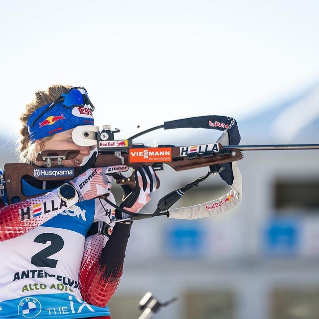 HAUSER Lisa Theresa, Augen zu und
durch …. 😱🤦🏼♀️
Nächste Chance
bei Olympia 😍
#eggerbier
#verleihtflügel
#heeressportzent
rum
#sporthilfeat
#dassportlabor
#madeforbetter
📸
@k_voigt_fotogra
fie