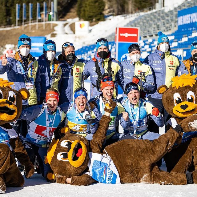 HORN Philipp, Geniales Rennen
heute 🥉🎉
Danke an das
ganze Team.
Die “Bumsis”
waren mit uns 🧸
@k_voigt_fotogra
fie
#winterfans
#biathlon
#LottoThüringen
#dasisthüringen
#teamthüringen23
#meinthüringen
#lebeninthüringe
n #joka
#jokasportiv
#fischerski
#fischerracefami
ly #livetoski
#swixsport
#sportfördergrup
pe #werbung