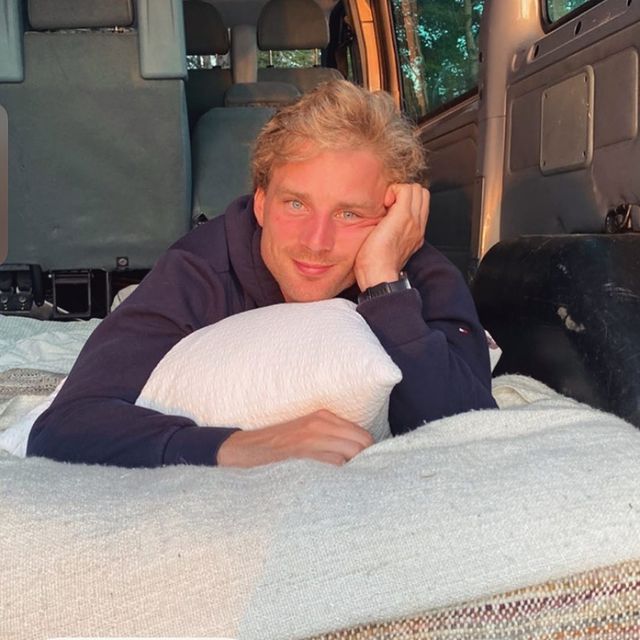 NELIN Jesper, Som förberedelse
inför OS i
Peking har jag
fått
sömncoachning
från SLEEPACY.
Sömnen är
otroligt viktigt
för återhämtning
och för att
prestera bättre.
Nu har ni
chansen att få
en timme,
en-mot-en, med
samma sömncoach
som jag har
använt!
@sanjay.verma.se
. Han kommer
analysera din
sömn och ge dig
tips på hur du
ska förbättra
sömnen och på så
vis kunna
prestera bättre
på din vakna
tid.
Såhär gör du för
att delta i
utlottningen:
Följ @sleepacy
och denna länk:
www.bit.ly/3riyk
ZI för att
ansöka. Först
till kvar. (Länk
i bio)
1. Fyll i
formuläret så är
du automatiskt
med i
utlottningen.
2. Sleepacy
kommer välja ut
tio lyckliga
vinnare
slumpvis, och
kontakta
vinnarna vi
mail.
Utlottningen
pågår sju dagar
fr.o.m idag.
#thisissleepheal
th
#sweolympic
#teamsleepacysok