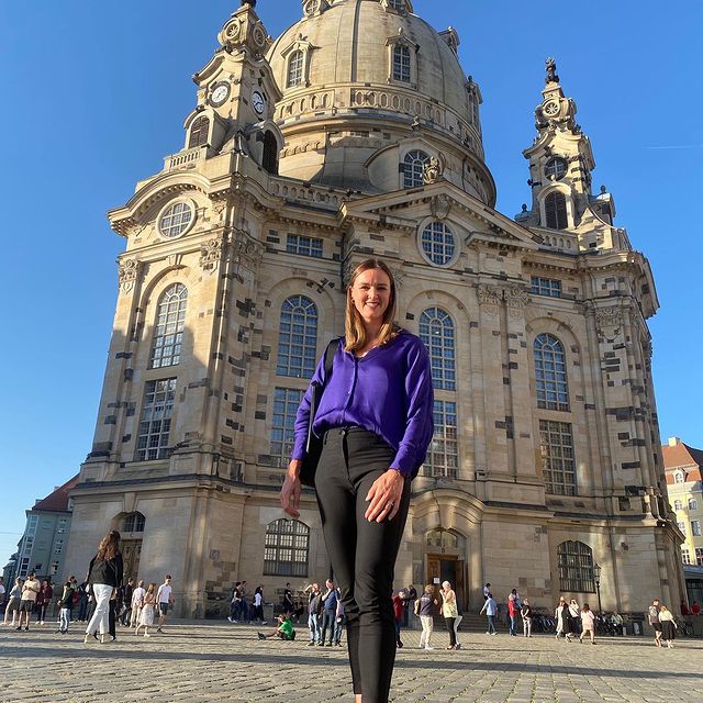 HERRMANN Denise, Vor den Toren
von… ❓