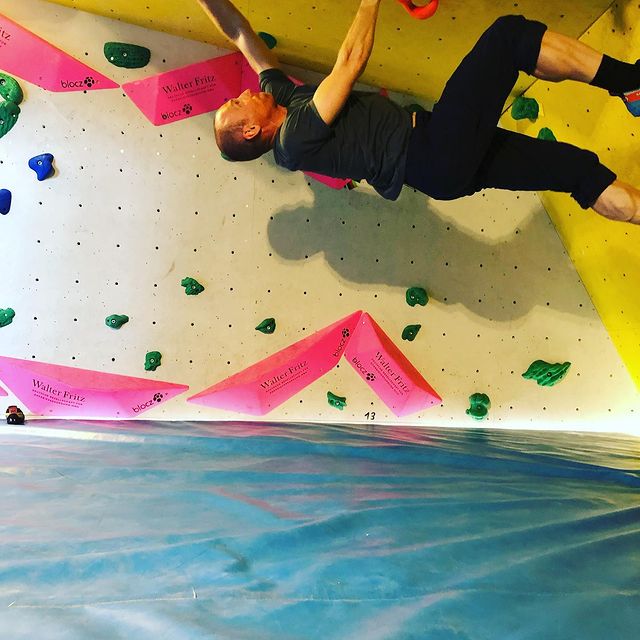 LESSER Erik, Hold position.
#bouldern
@nordwand_erfurt
#meinthüringen
#dasistthüringen