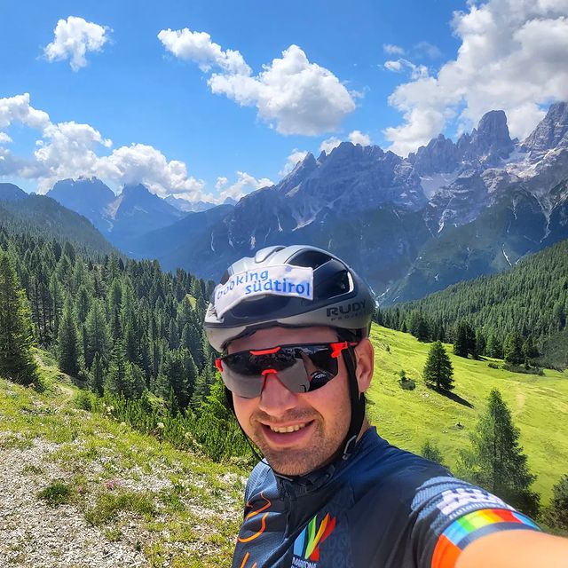 WINDISCH Dominik, Biking in
paradise 🤩
@bookingsouthtyr
ol
@visitsouthtyrol
#dolomites
#südtirol
#mountains