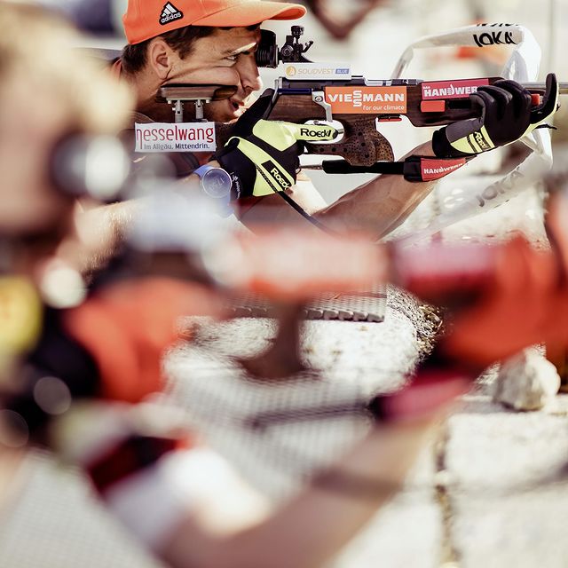 NAWRATH Philipp, Tataaa 😜 Diesen
Gaumenschmautz
aus Pokljuka
wollten wir euch
dann doch nicht
vorenthalten. 💁
#SkiDeutschland
#gaumenschmautz
#biathlon
#pokljuka
#waitforit
#trending #reels
#reelsinstagram
🎥:
@k_voigt_fotogra
fie
