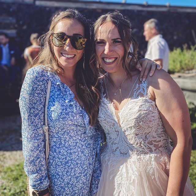 GASPARIN Aita, wishing you a
happily ever
after ✨
Lena 🤍 Marco
.
@lenahaecki_gros
s 👰🏻
@marco_gross_bia
thlon 🤵🏻
#weddingguest
#biathlonfamily
#shesaidyes
#celebratinglove
#swissbiathlonch
icas
#thanksforhaving
us