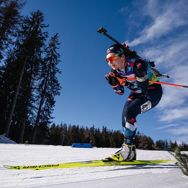 JOHANSEN Marthe Krakstad, Deilig at
skyteformen er
på topp når
farta i sporet
svikter
litt🎯49/50, noen
som byr
høyere?😉🫶🏼
📸 @emilsorgard
————————————————
—
Takk til alle
som har trua på
meg❤️Ad.
@novasea_as
#BaRe
@beleggsenteret
#VentiNor
#Storm
#MBA
#RanaGruber
@moindustripark
@mo_fjernvarme
@synspunktstensl
and
@helgeland_kraft
@familymoirana
@rede_eiendomsme
gling_mo
@bil_alliansen
#KAR
@idreklame
@onewaysport
@fischernordic
@fischer_norge
#livetoski
#fischerracefami
ly