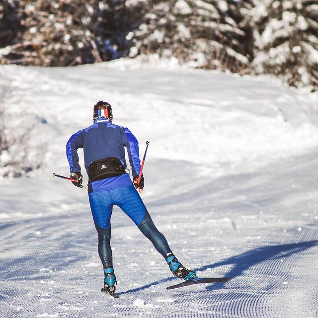 SIMON Julia, Un peu de ski à
la maison 😎
#tomorrowisyours
w/
@salomonnordic -
@salomon_france
- @salomon